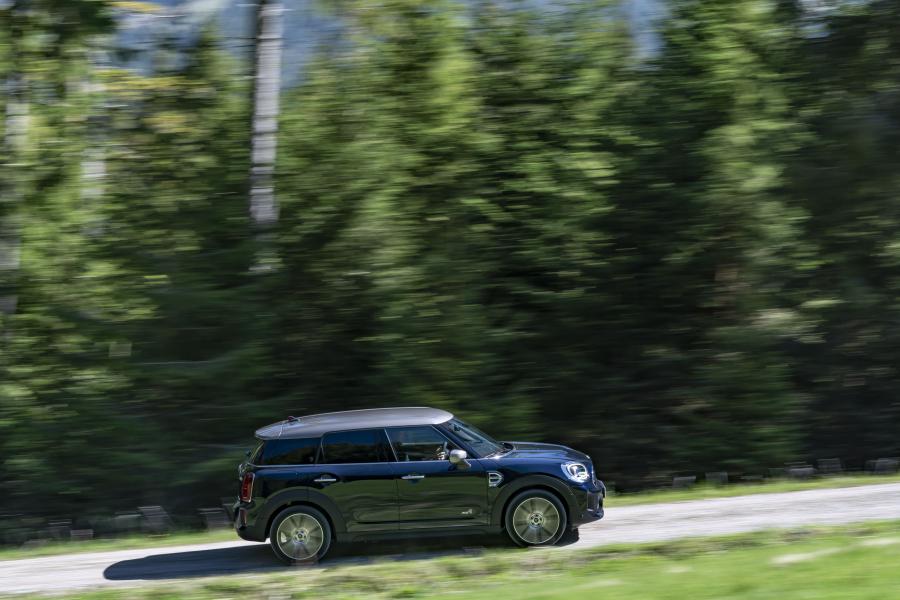  Mini Cooper Countryman ALL4 (F60) 2020 года  (WW) (фото 13 из 52)